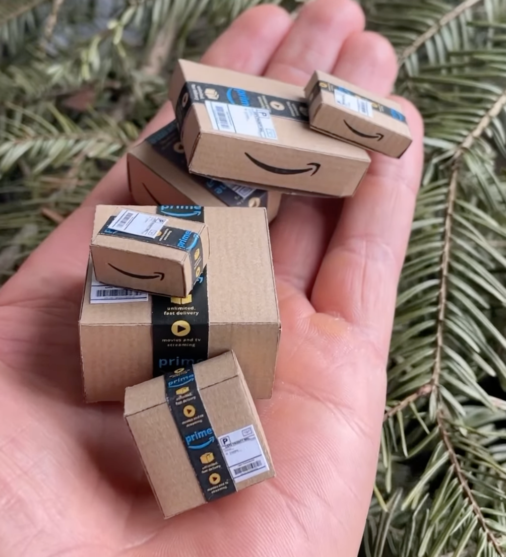 Mini Amazon BOX Printable (1:6, 1:12)