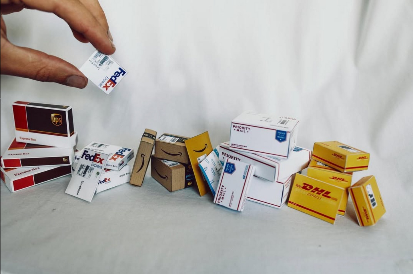 Mini Amazon BOX Printable (1:6, 1:12)